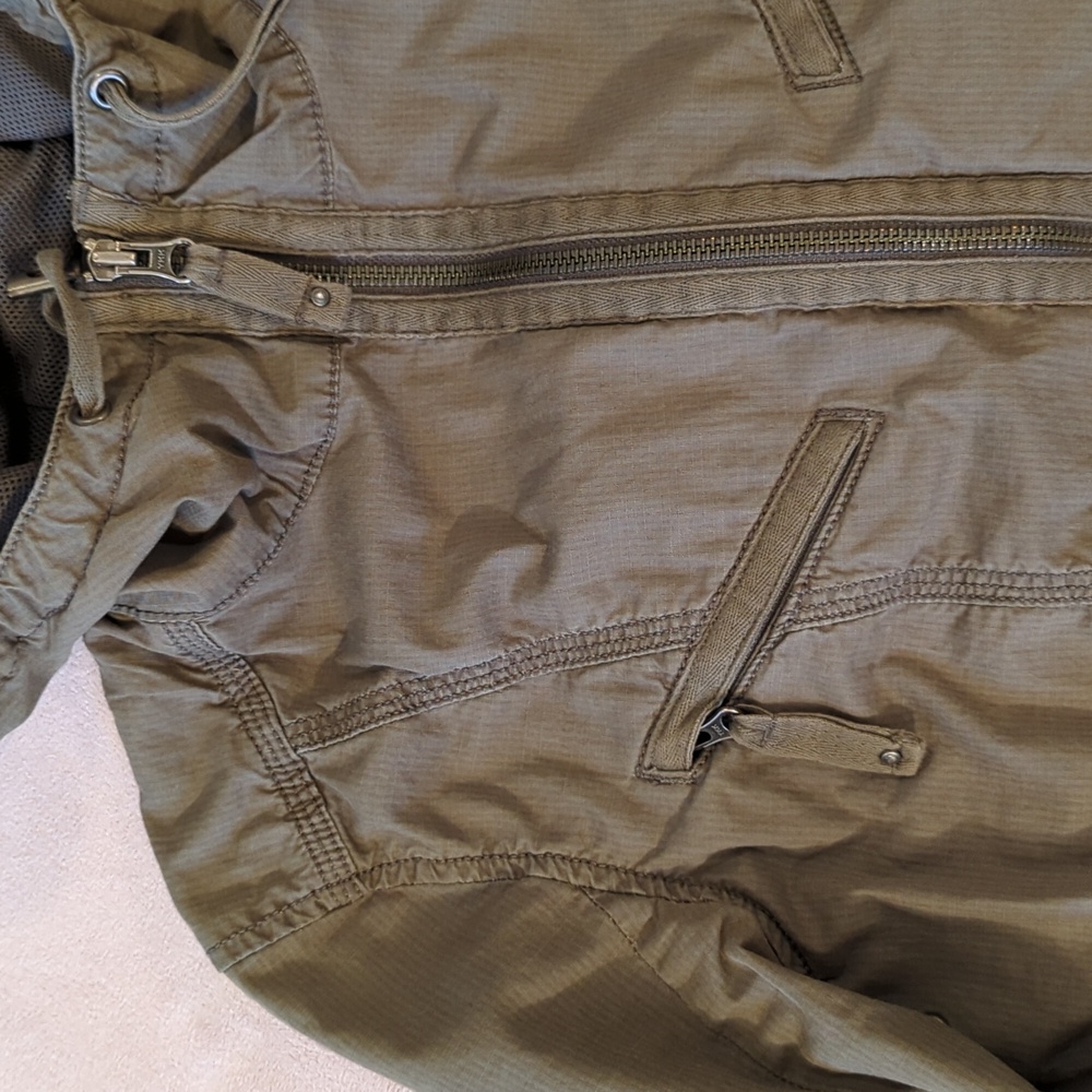 Eddie Bauer Lightweight Ripstop Jacket - image 5